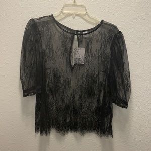 H&M black lace crop top